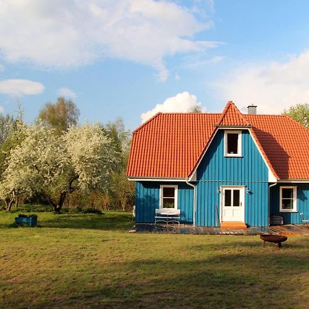 Onkel-Blau-Ferien-In-Troja Villa Lärz Exterior photo